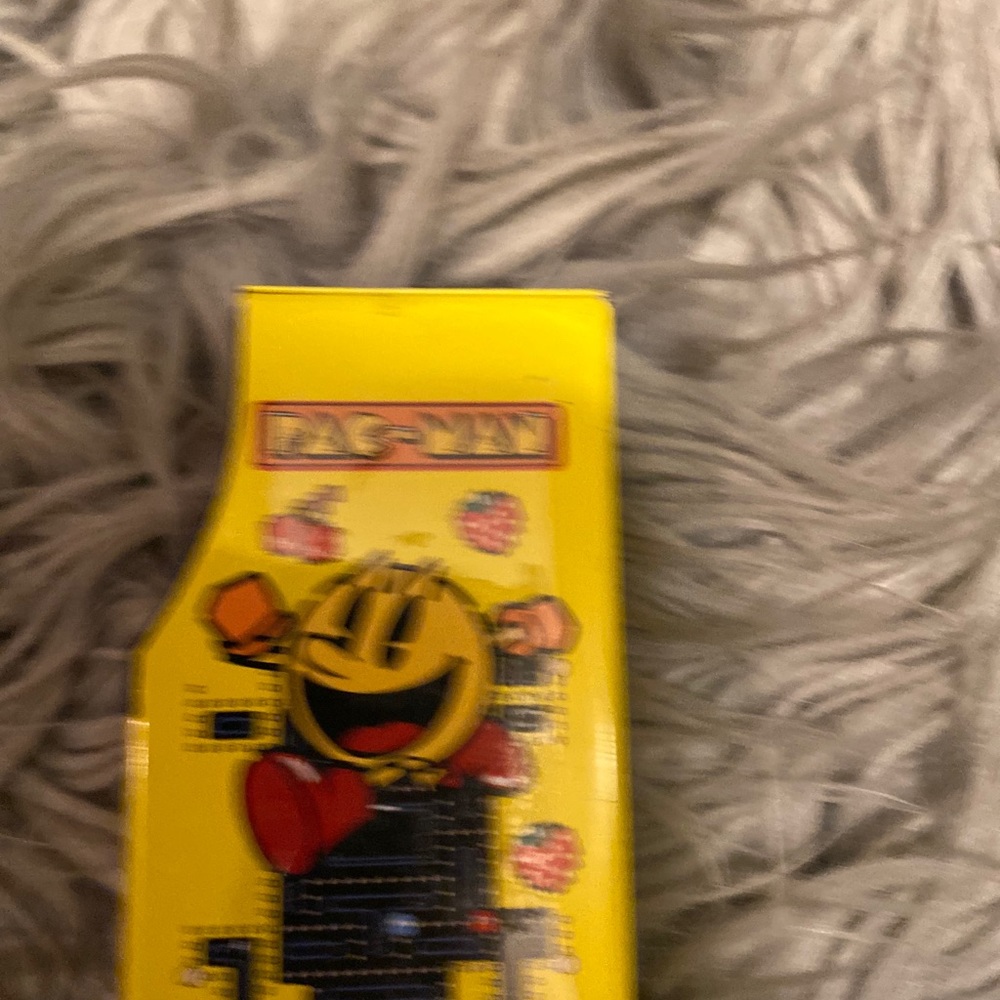 CANDY - Picture 4 of 5